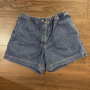 Ann Taylor Pull-On Jean Shorts